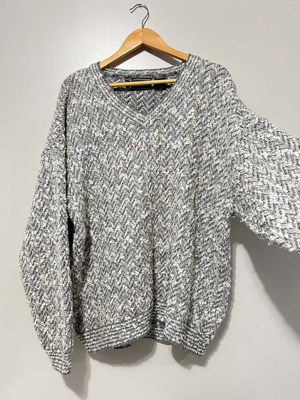 Leo Chevalier Plus Size Knit Sweater 2XL Grey V-Neck Chevron Boho Chic Sweater - Picture 12 of 12